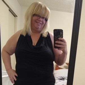 Meet your Posher, Gina